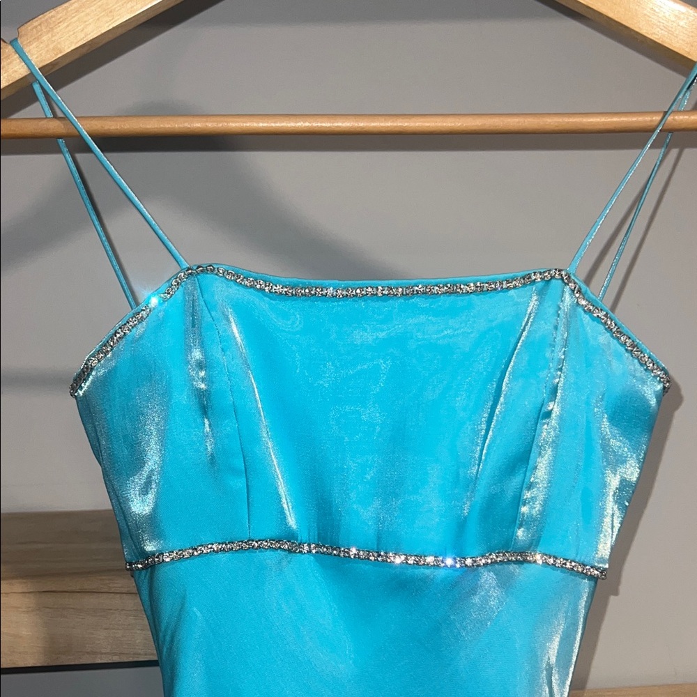 Cache vintage silky Blue iridescent Prom Dress - Picture 4 of 12